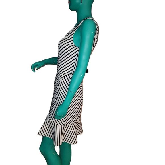 Bebe Geometric Black And White Striped Dress Size S - Picture 2 of 5